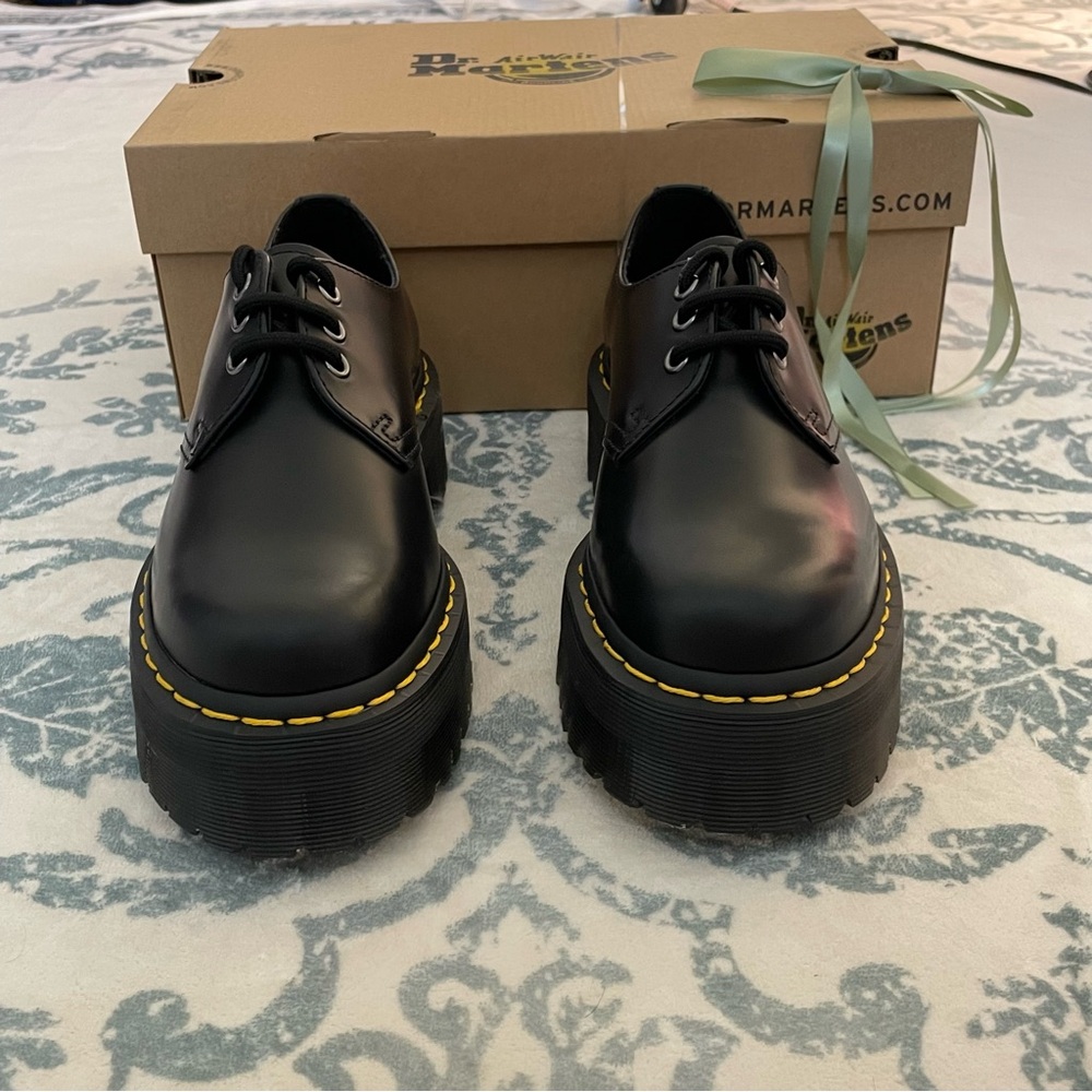 Dr. Martens Black Platform - Picture 4 of 8